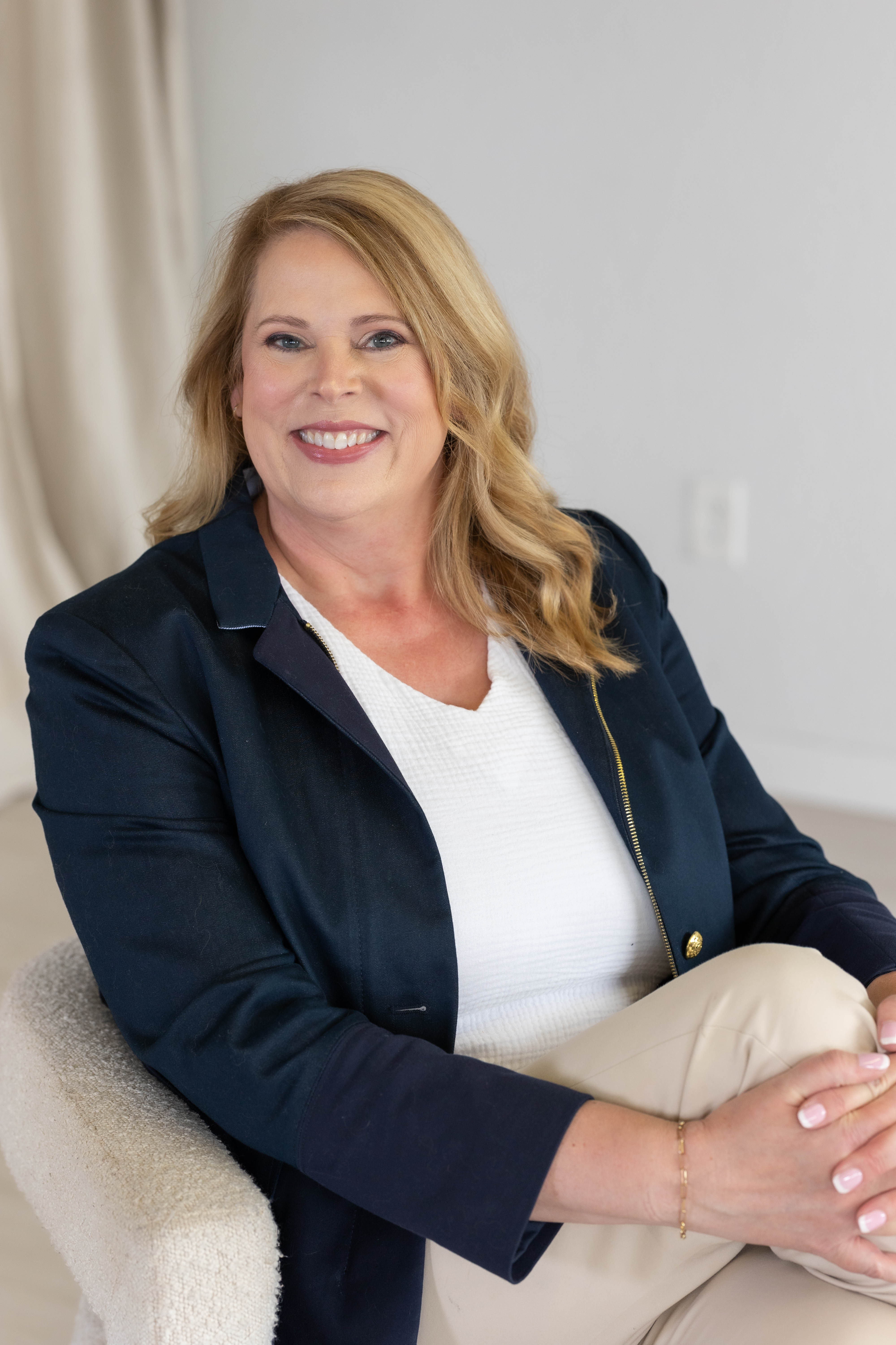 Kirsten Land